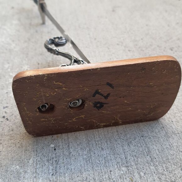 Hanwei Miniature German Hand-and-a-half Sword 13th Century Letter Opener Holder - Picture 7 of 8